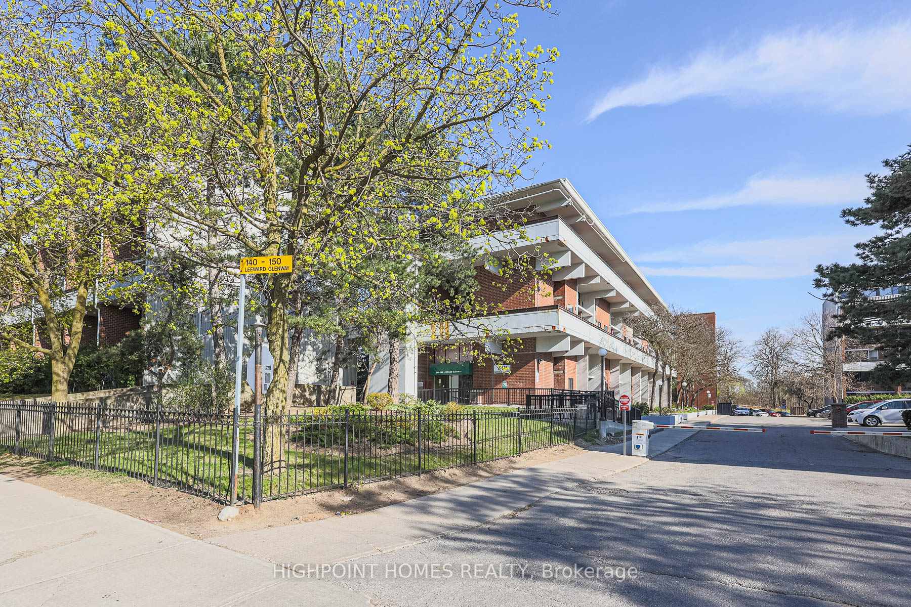 Front of Unit 315, 140 Leeward Glenway
