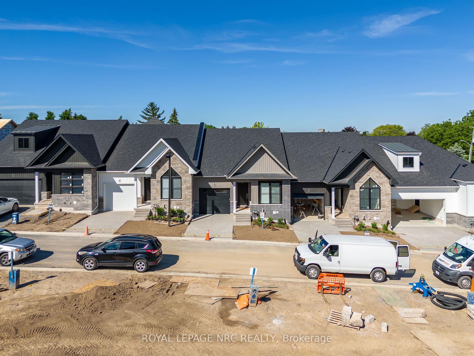 Photo 2 of Unit 5, 205 St.davids Road, Thorold, Confederation Heights — HOMEH