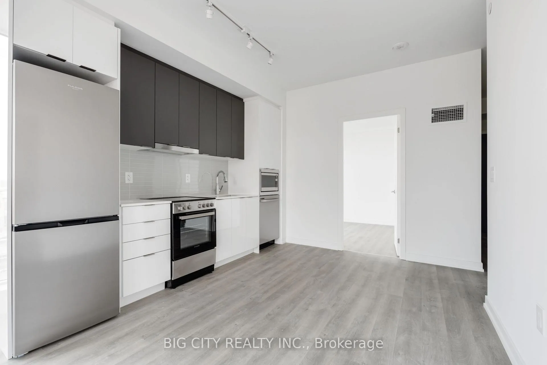 Photo 8 of Unit 537, 9751 Markham Road, Markham, Greensborough — HOMEH