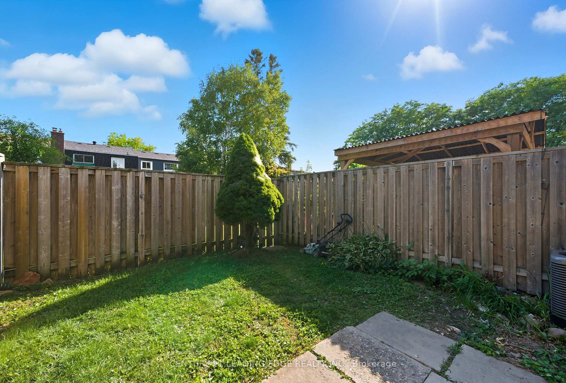 Photo 53 of Unit 15, 1980 Rosefield Road, Pickering, Liverpool — HOMEH