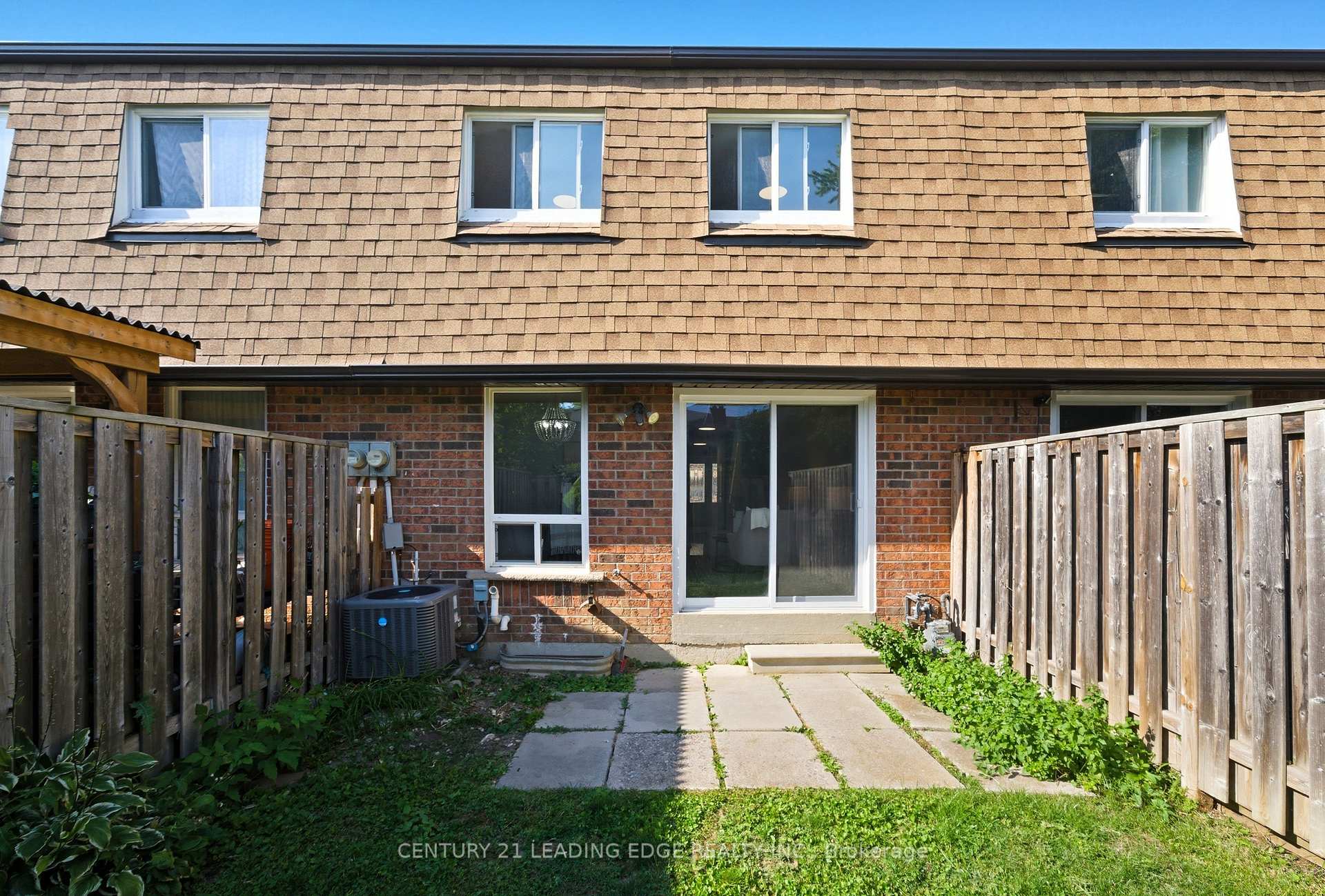 Photo 56 of Unit 15, 1980 Rosefield Road, Pickering, Liverpool — HOMEH
