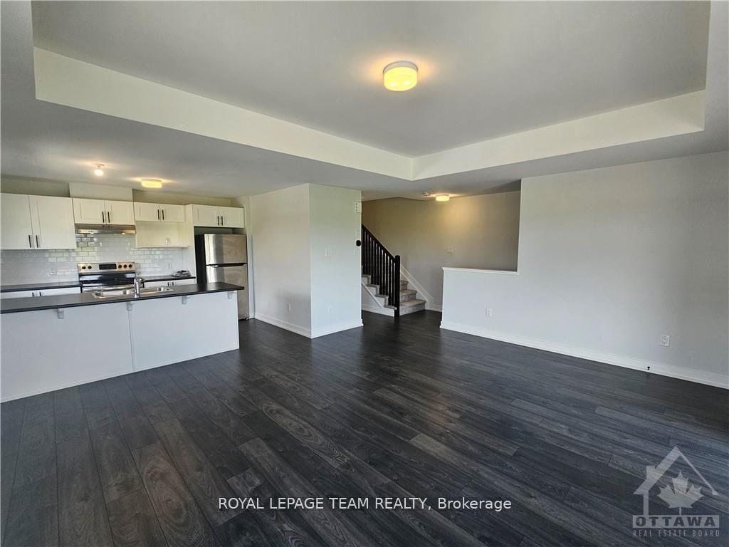 Photo 6 of Unit 81, 992 Chapman Mills Drive, Ottawa, Barrhaven - Heritage Park — HOMEH