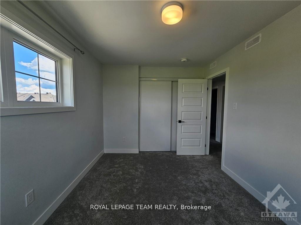 Photo 12 of Unit 81, 992 Chapman Mills Drive, Ottawa, Barrhaven - Heritage Park — HOMEH