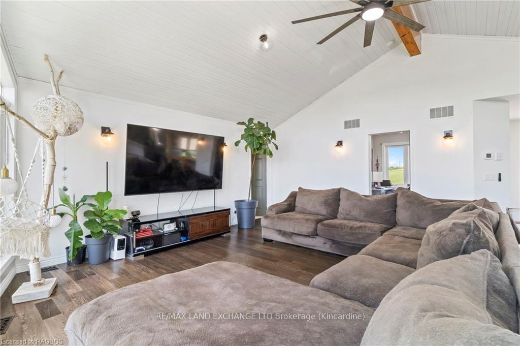 Photo 19 of 166 Maple Hill Road, Brockton — HOMEH