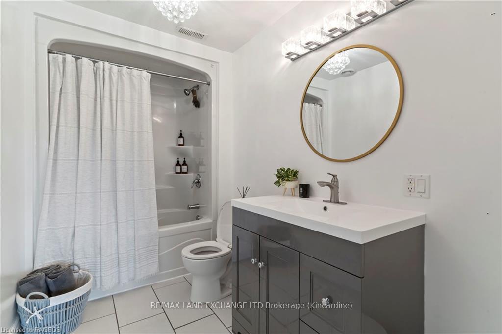 Photo 31 of 166 Maple Hill Road, Brockton — HOMEH