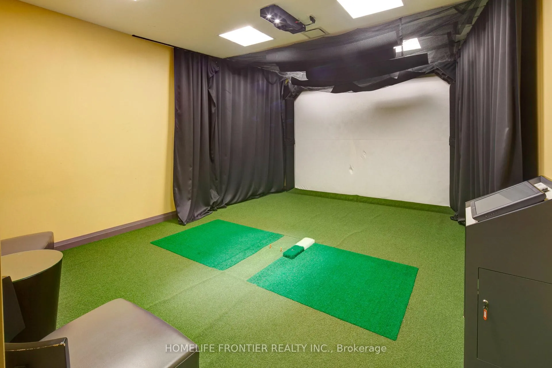 Photo 29 of Unit PH209, 7167 Yonge Street, Markham, Grandview — HOMEH