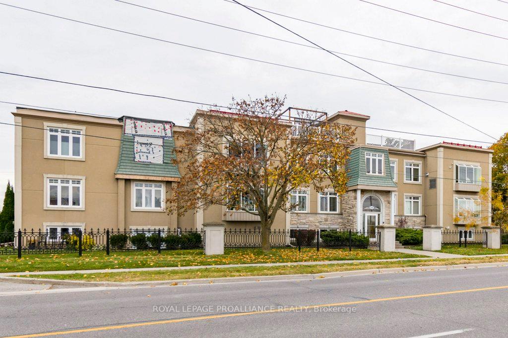 Front of Unit 103, 145 Farley Avenue
