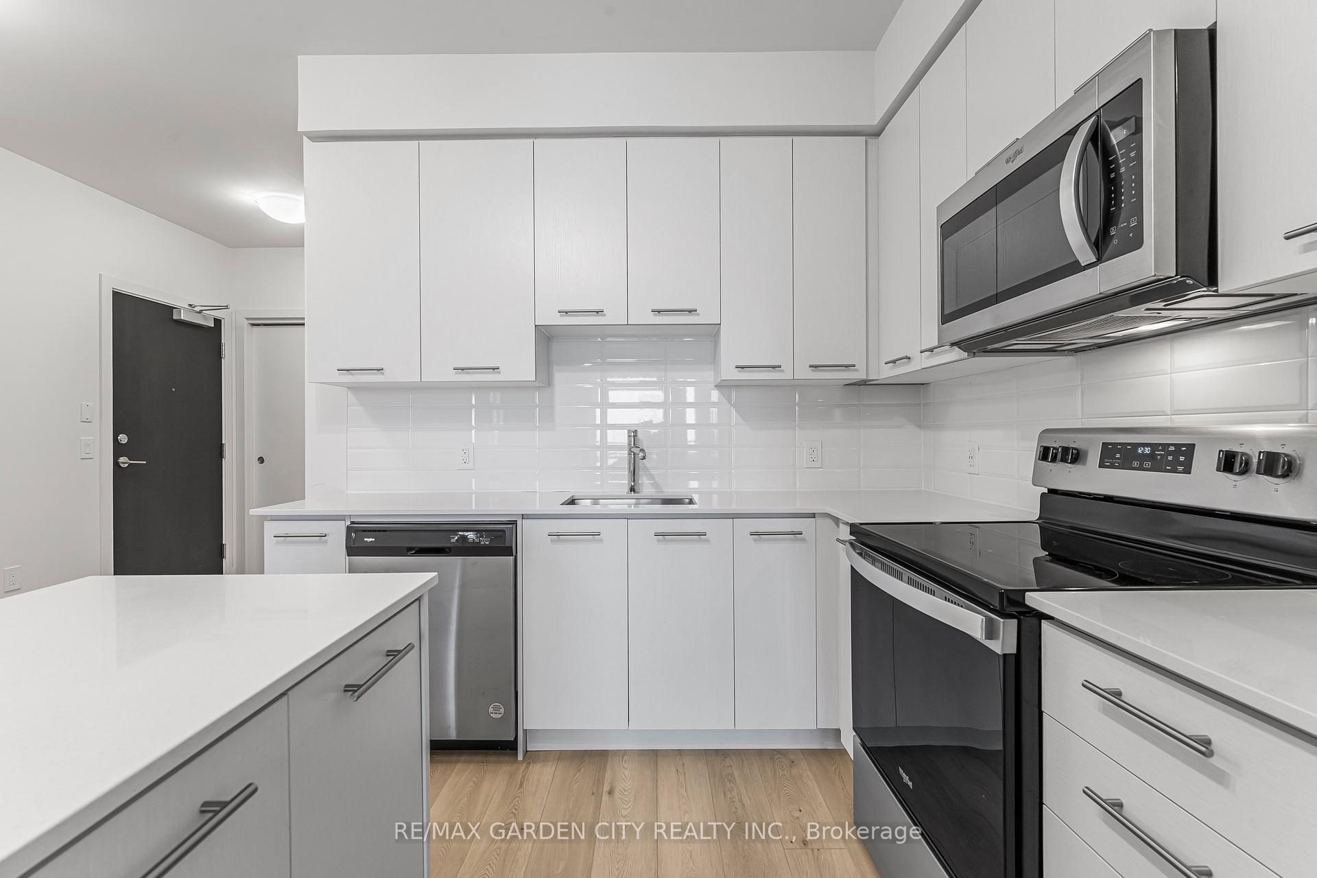 Photo 8 of Unit 207, 385 Winston Road, Grimsby, Grimsby Beach — HOMEH