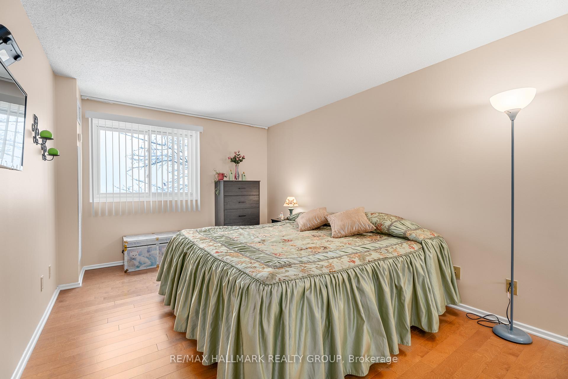 Photo 20 of Unit 303, 1599 Lassiter Terrace, Ottawa, Beaconwood — HOMEH