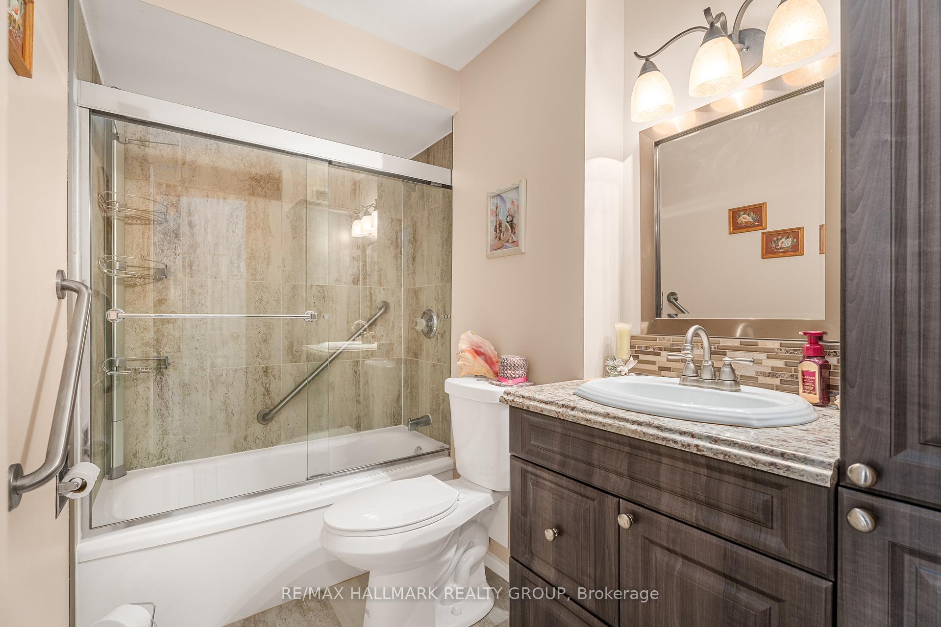 Photo 24 of Unit 303, 1599 Lassiter Terrace, Ottawa, Beaconwood — HOMEH