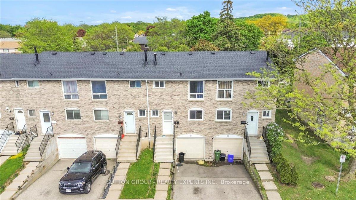 Photo 2 of Unit 32, 120 Quigley Road, Hamilton, Vincent — HOMEH