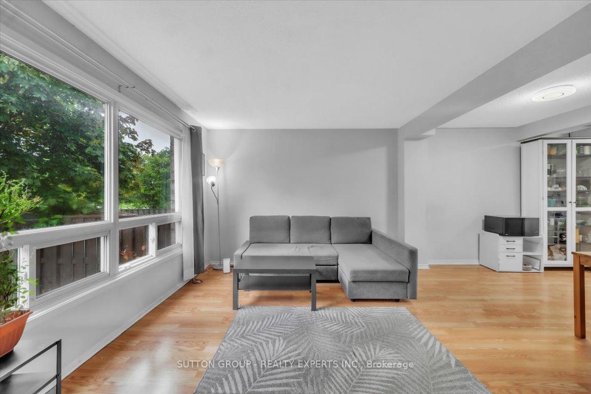 Photo 14 of Unit 32, 120 Quigley Road, Hamilton, Vincent — HOMEH