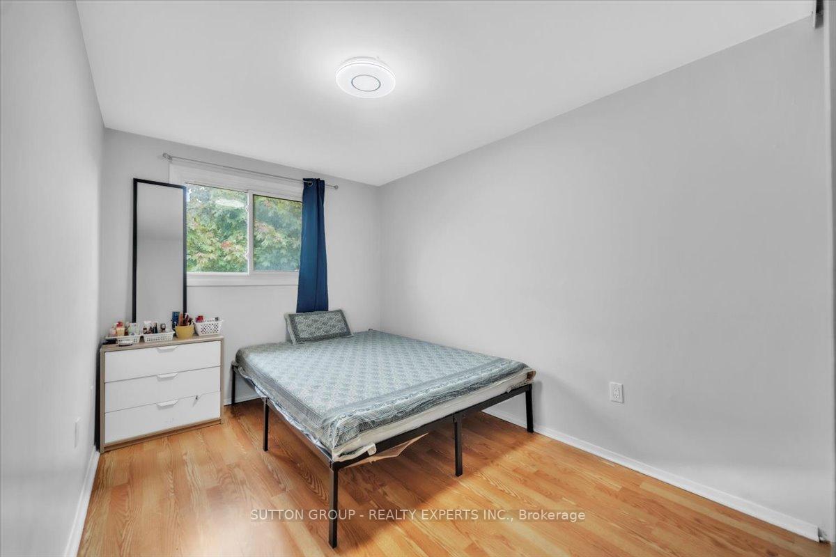 Photo 17 of Unit 32, 120 Quigley Road, Hamilton, Vincent — HOMEH