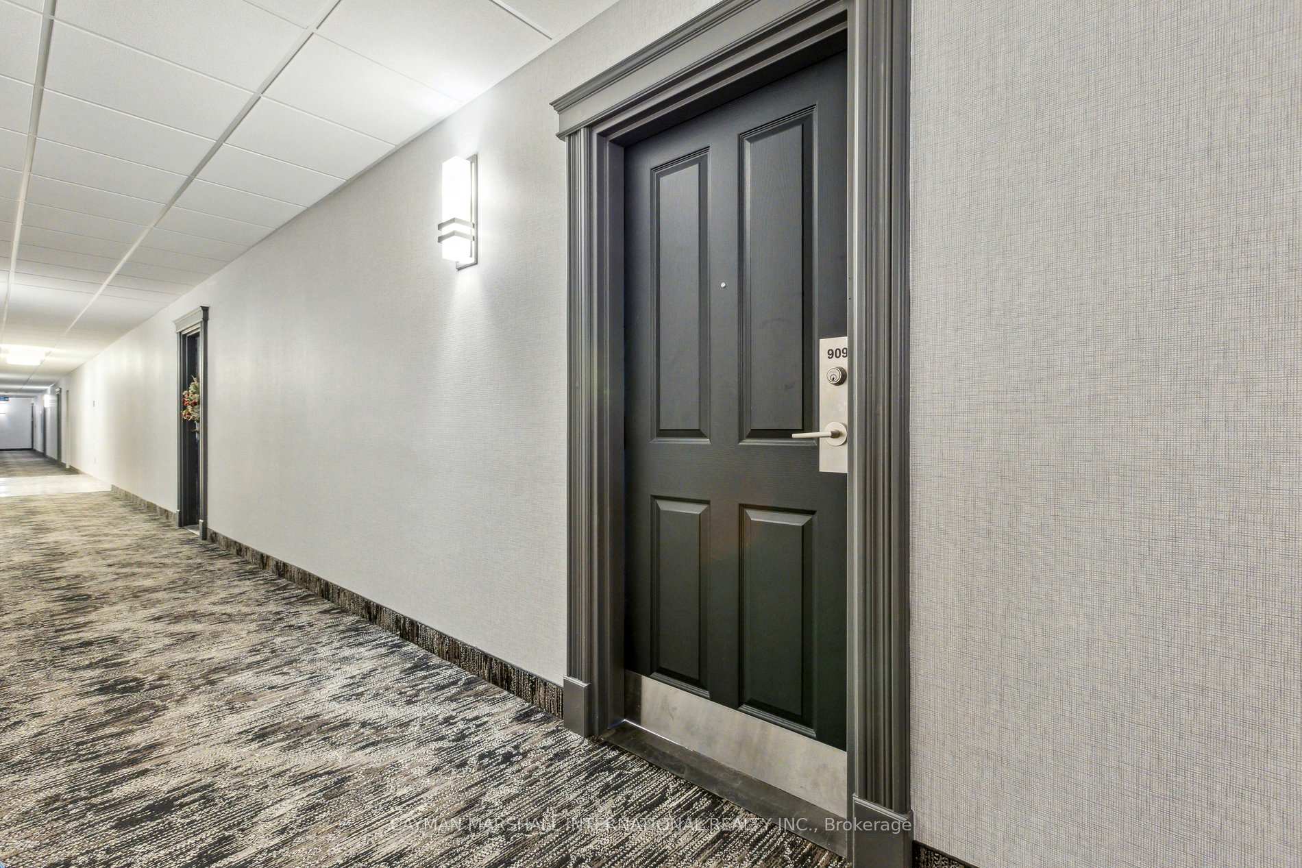 Photo 2 of Unit 909, 60 Wyndham Street S, Guelph, St. Patrick's Ward — HOMEH