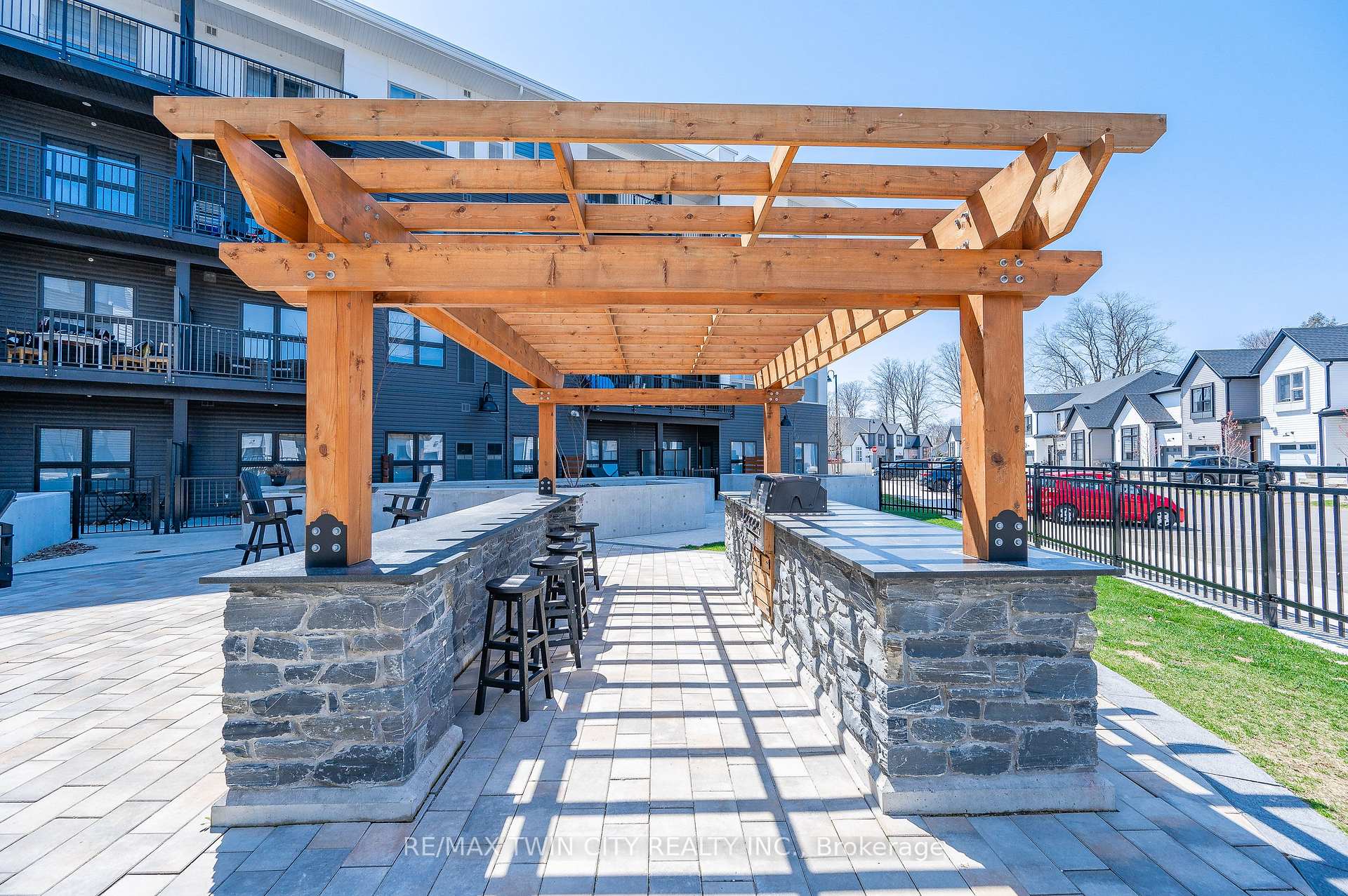Photo 23 of Unit 110, 110 Fergus Avenue, Kitchener, Stanley Park — HOMEH