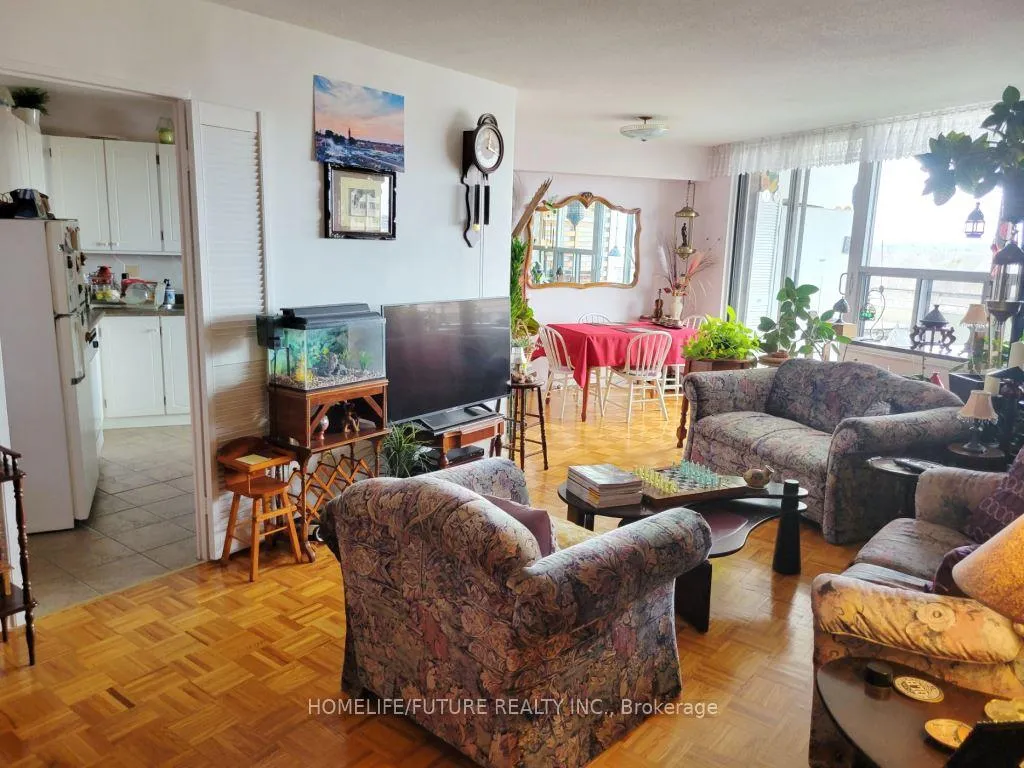 Photo 6 of Unit 1201, 60 Pavane Linkway, Toronto, Flemingdon Park — HOMEH