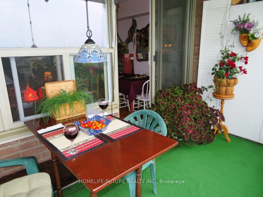 Photo 9 of Unit 1201, 60 Pavane Linkway, Toronto, Flemingdon Park — HOMEH
