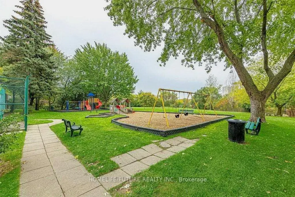 Photo 15 of Unit 1201, 60 Pavane Linkway, Toronto, Flemingdon Park — HOMEH