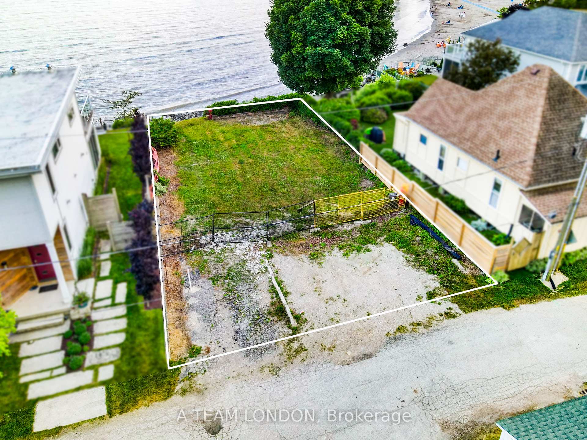 Photo 17 of 236 Edward Street, Central Elgin, Rural Central Elgin — HOMEH