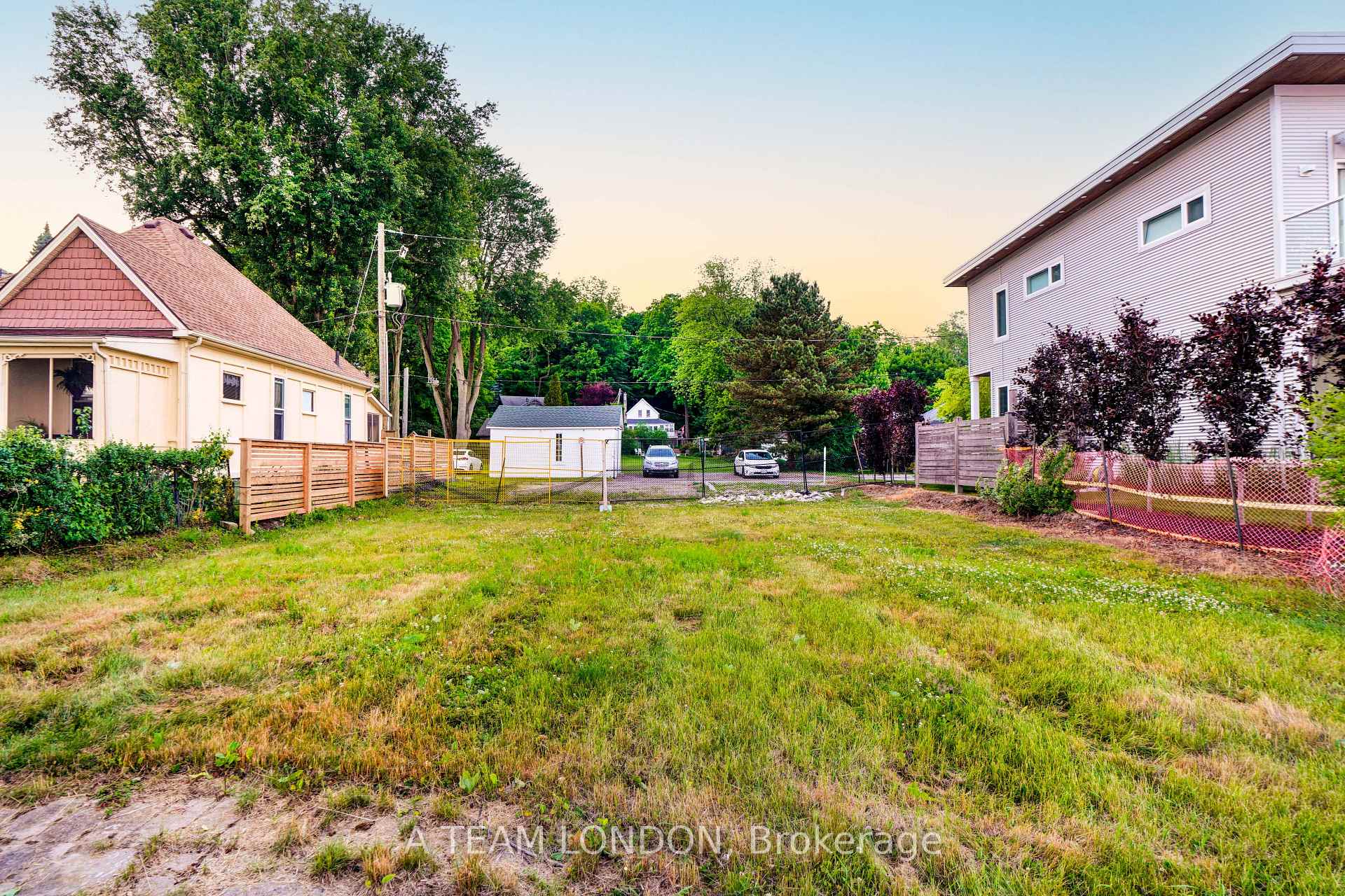 Photo 20 of 236 Edward Street, Central Elgin, Rural Central Elgin — HOMEH