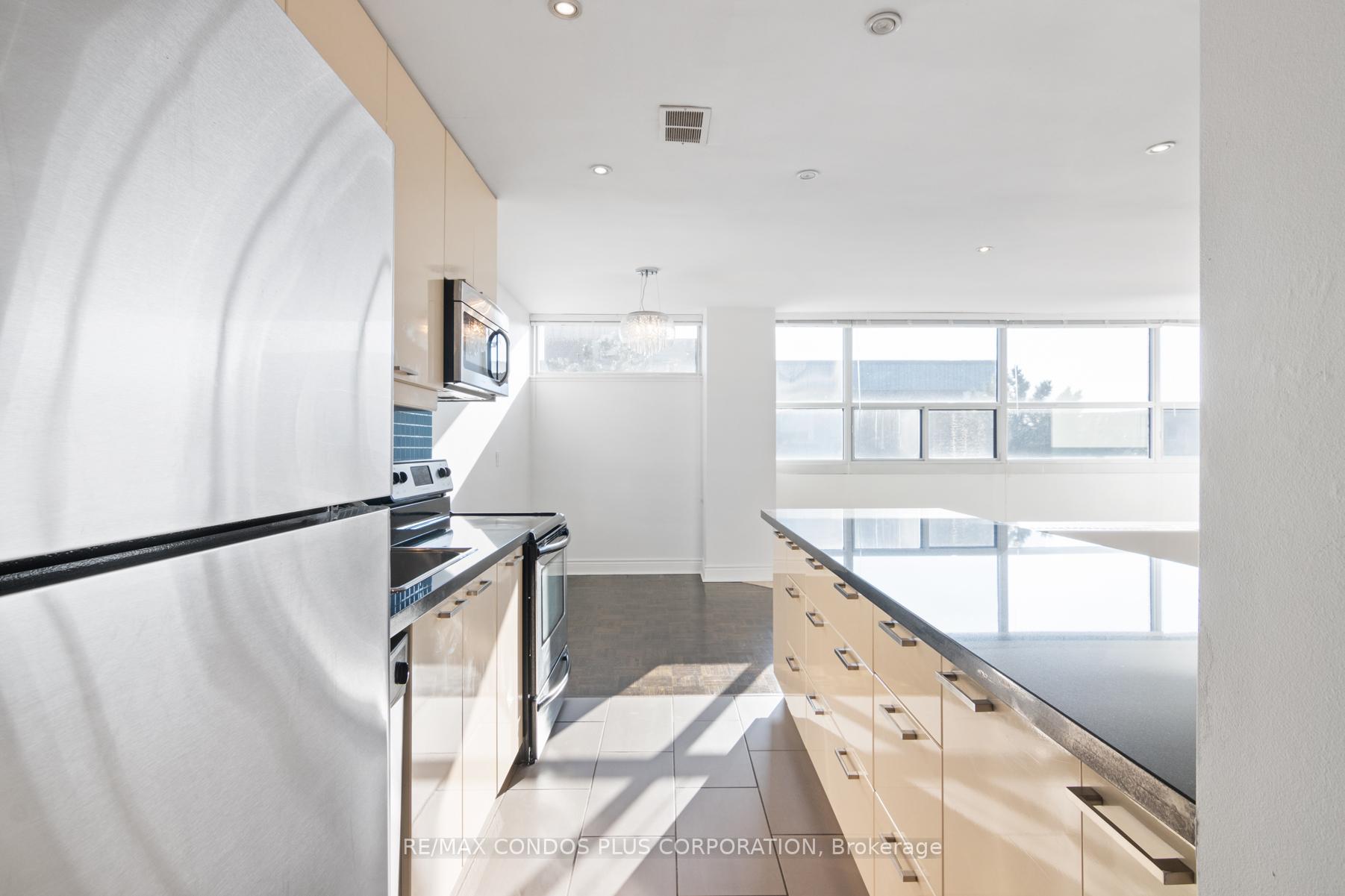 Photo 10 of Unit 607, 60 Montclair Avenue, Toronto, Forest Hill South — HOMEH