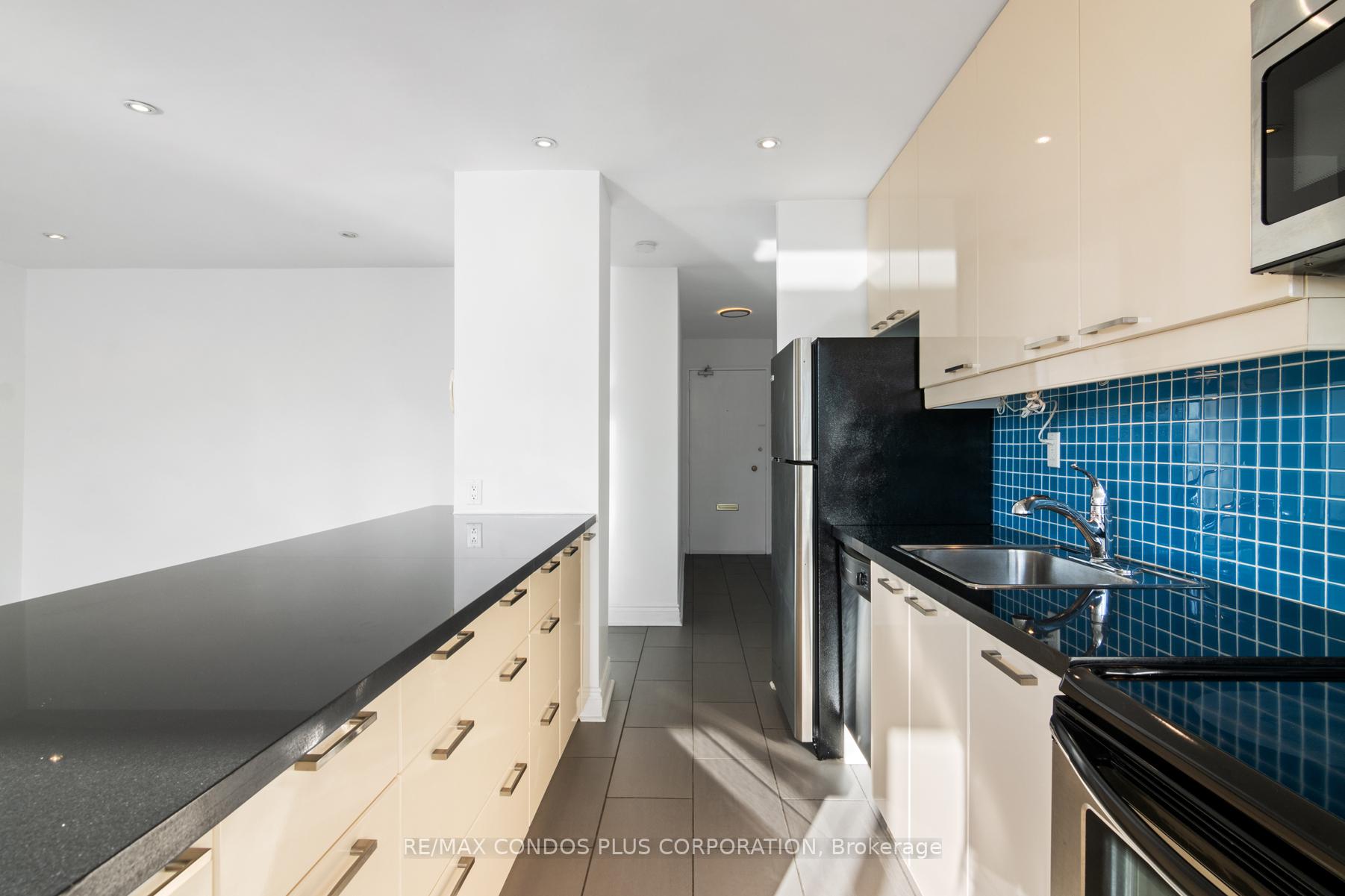 Photo 11 of Unit 607, 60 Montclair Avenue, Toronto, Forest Hill South — HOMEH