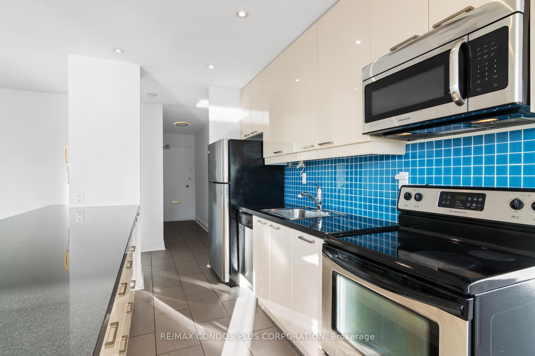 Photo 12 of Unit 607, 60 Montclair Avenue, Toronto, Forest Hill South — HOMEH