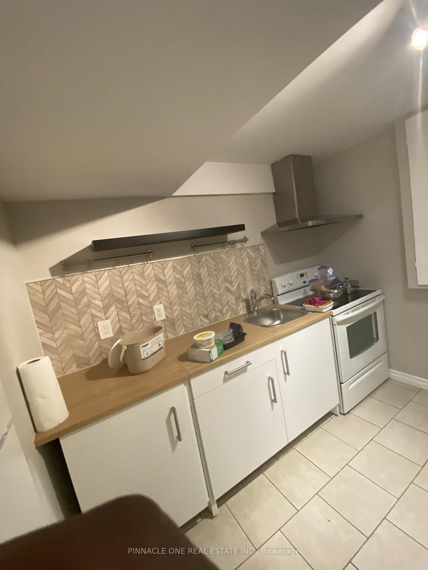 Photo 8 of Unit Basement, 42 Mccrimmon Crescent, Clarington, Bowmanville — HOMEH