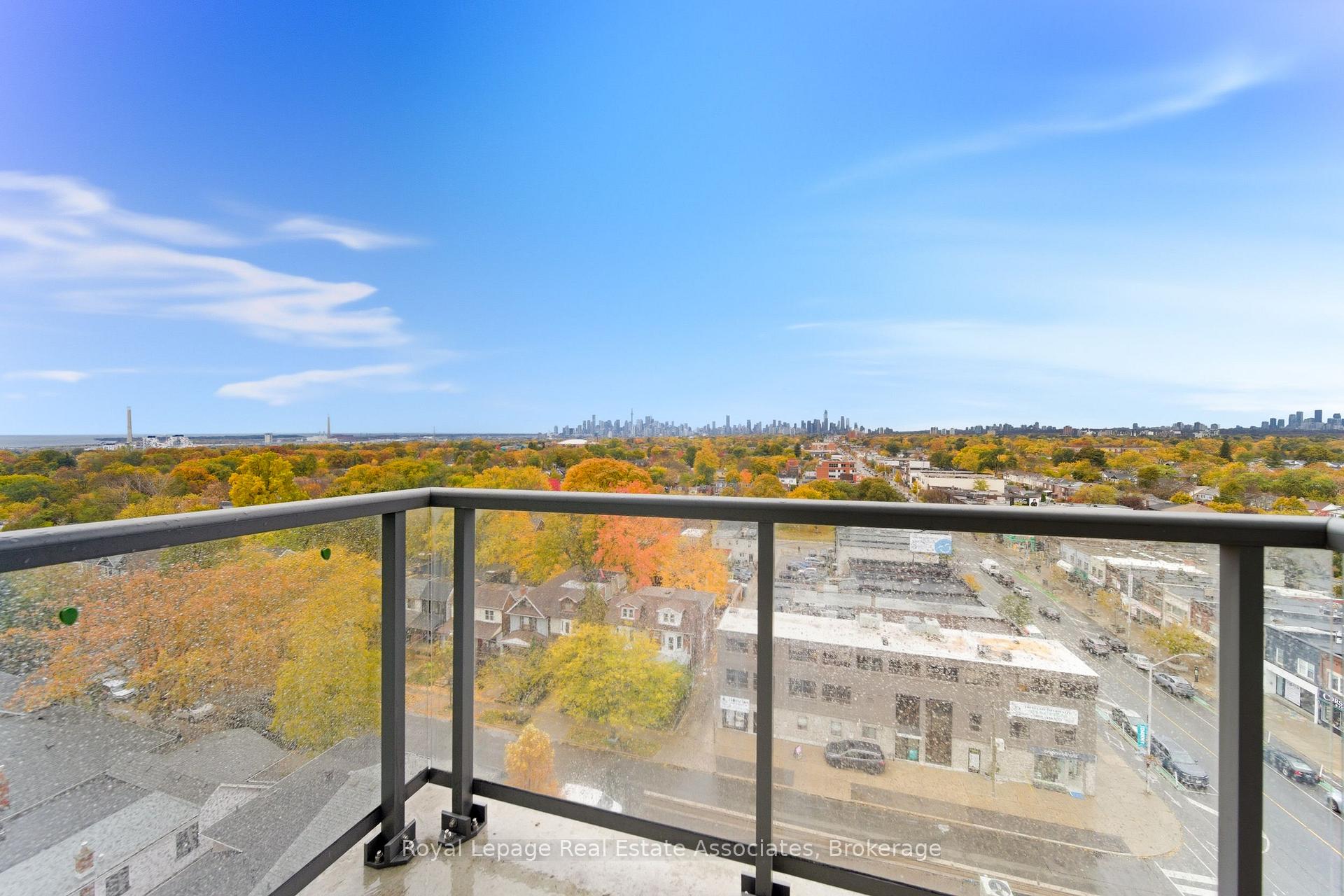 Photo 16 of Unit 915, 2055 Danforth Avenue, Toronto, Woodbine Corridor — HOMEH