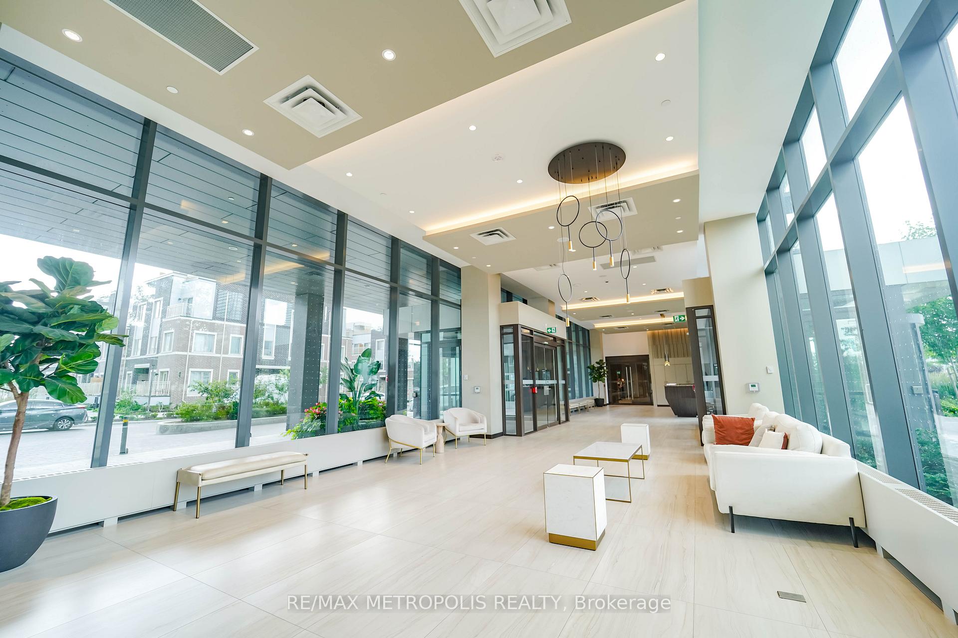 Photo 20 of Unit 921, 10 Honeycrisp Crescent, Vaughan, Vaughan Corporate Centre — HOMEH