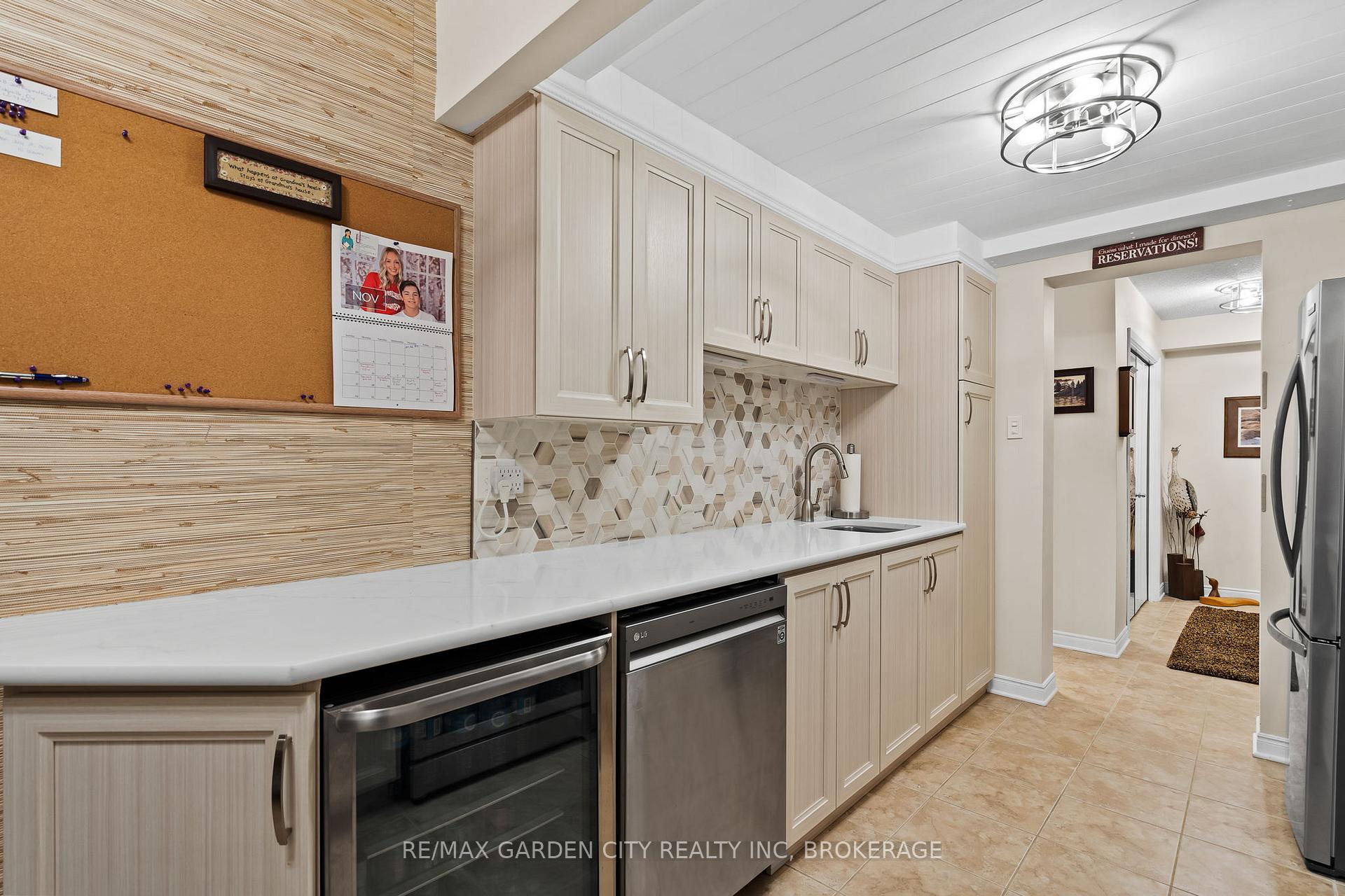 Photo 7 of Unit 309B, 200 Highway 20 W, Pelham, Fonthill — HOMEH