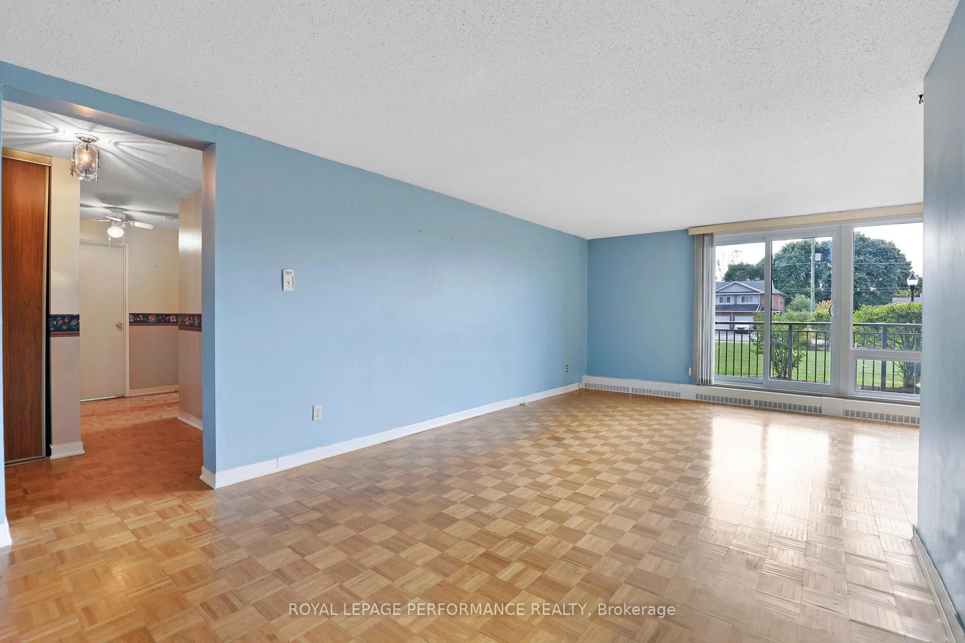 Photo 12 of Unit 113, 1465 Baseline Road, Ottawa, Copeland Park — HOMEH