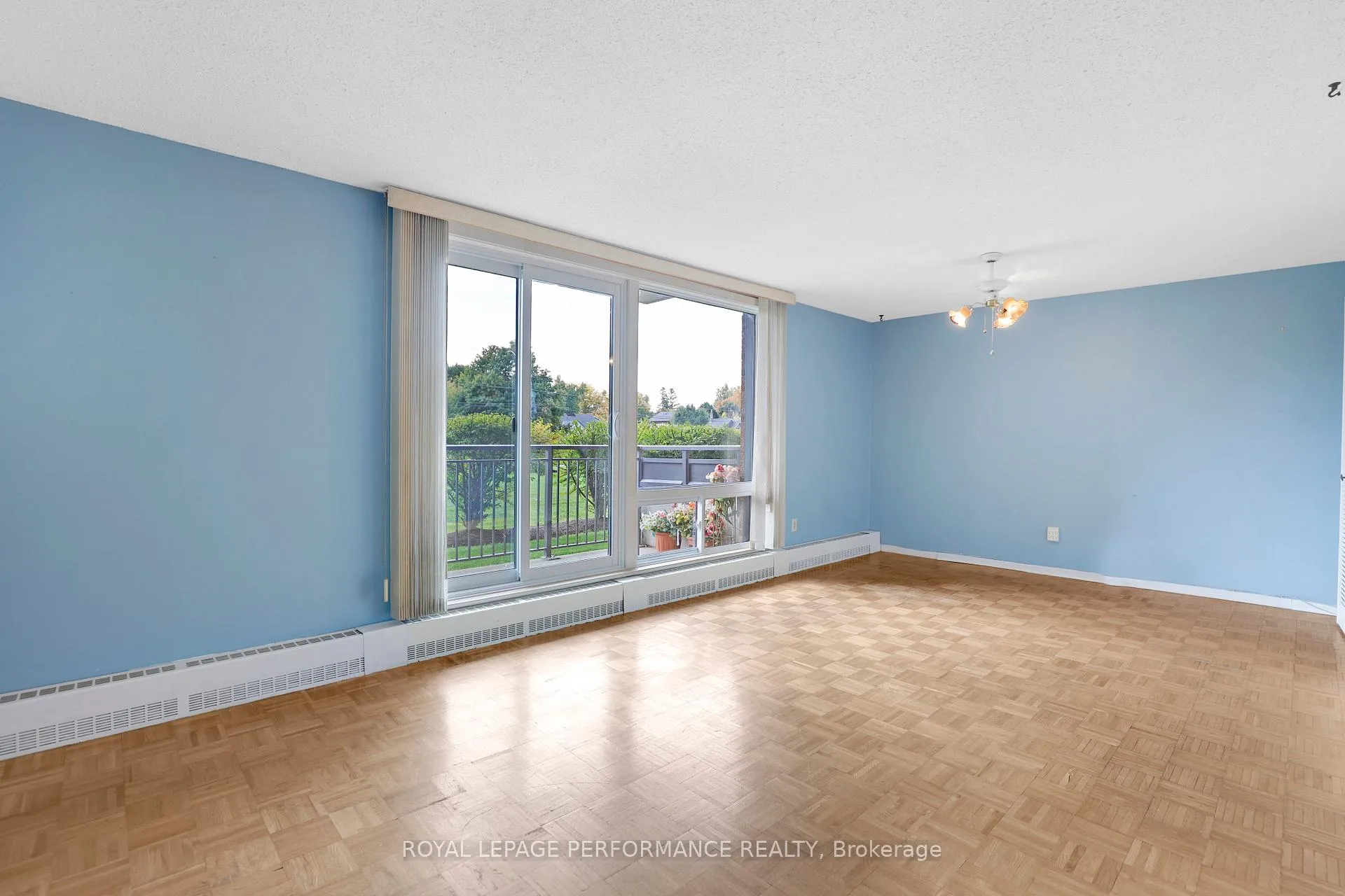 Photo 15 of Unit 113, 1465 Baseline Road, Ottawa, Copeland Park — HOMEH