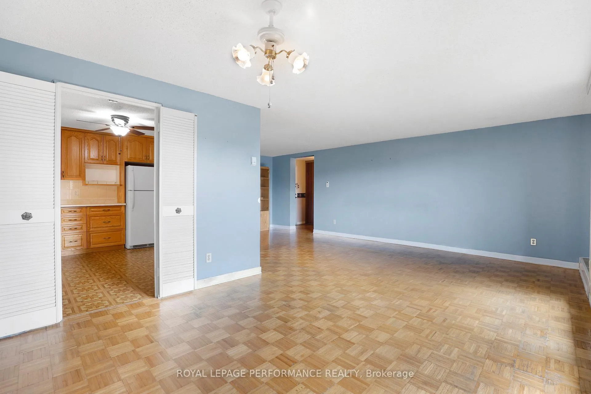 Photo 19 of Unit 113, 1465 Baseline Road, Ottawa, Copeland Park — HOMEH