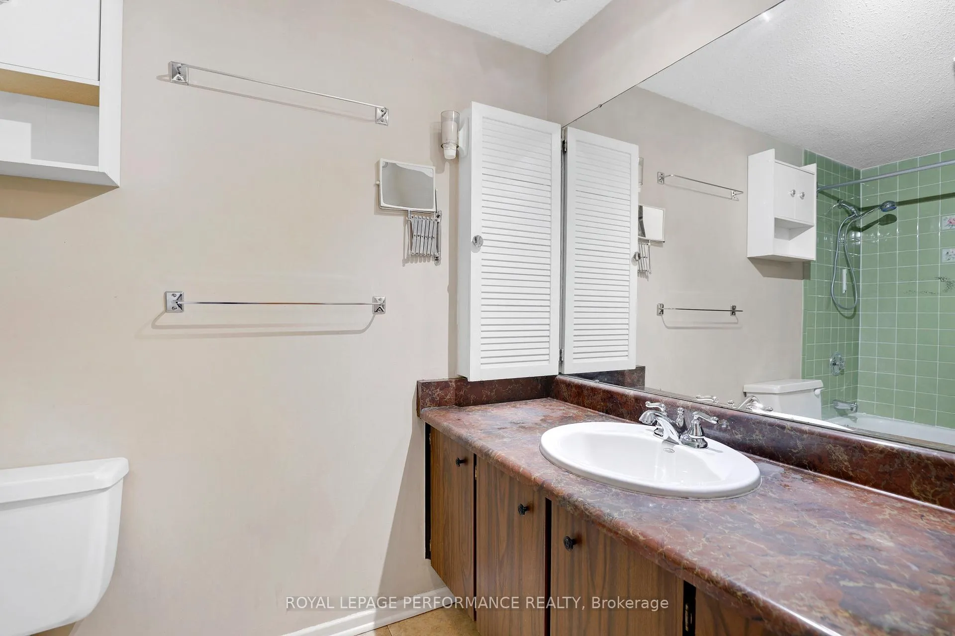 Photo 26 of Unit 113, 1465 Baseline Road, Ottawa, Copeland Park — HOMEH