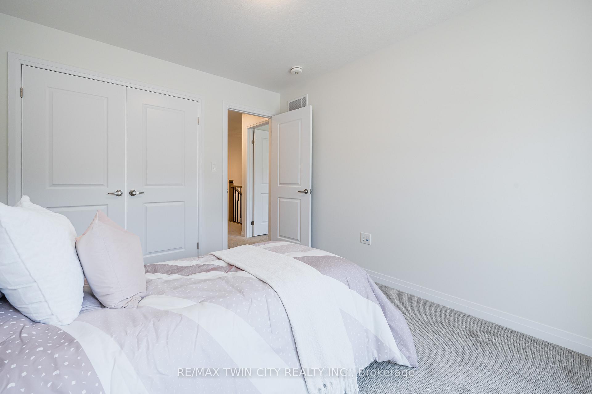 Photo 19 of Unit Lot 68, 143 Elgin Street, Cambridge — HOMEH