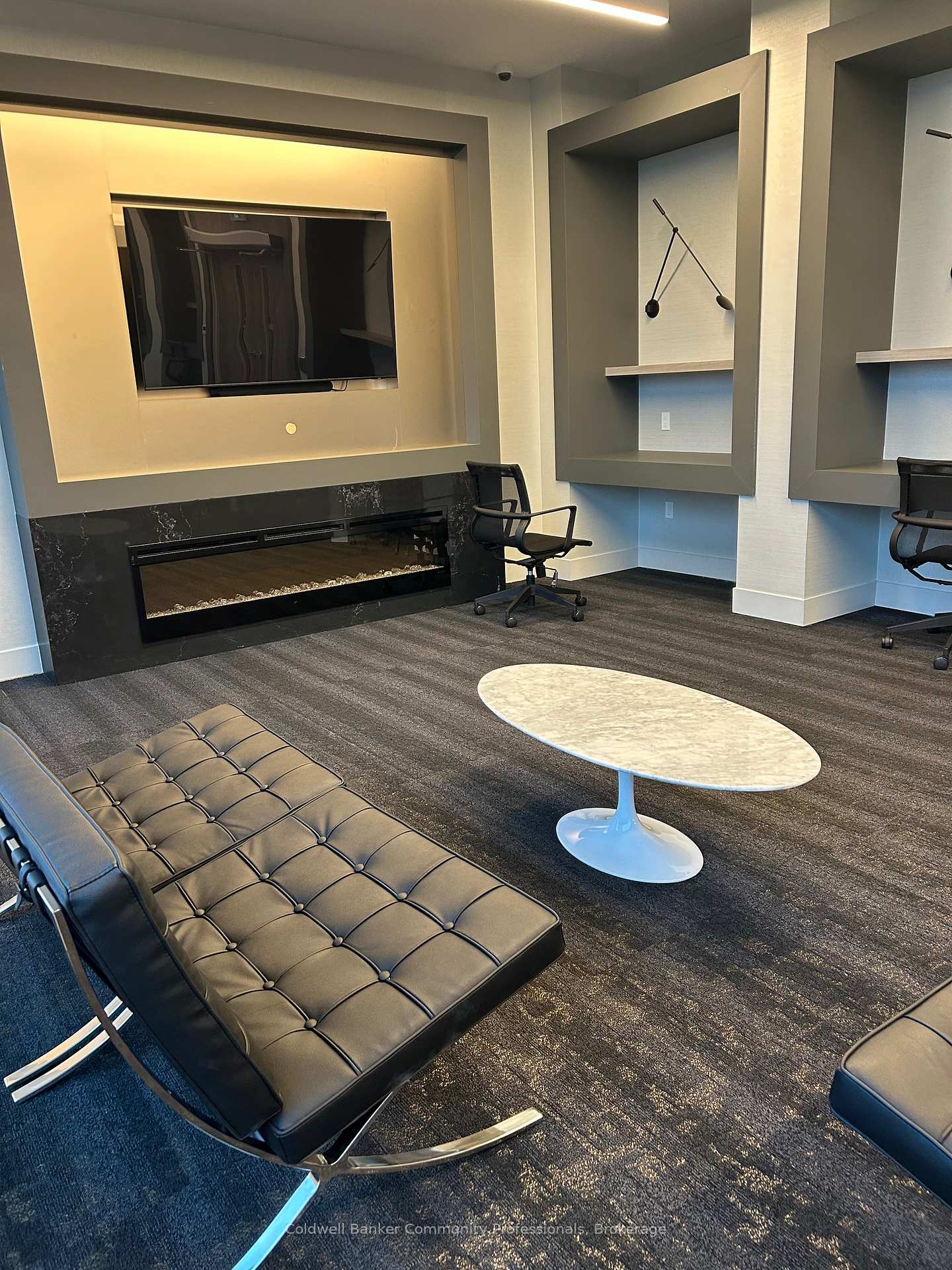 Photo 5 of Unit 306, 415 Main Street W, Hamilton, Kirkendall — HOMEH