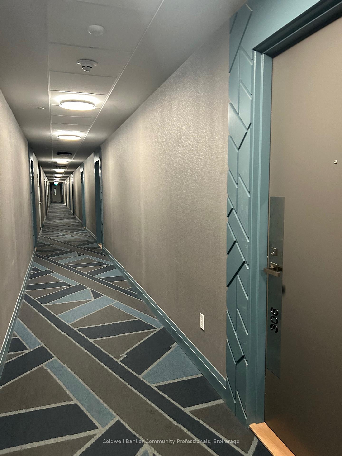 Photo 6 of Unit 306, 415 Main Street W, Hamilton, Kirkendall — HOMEH