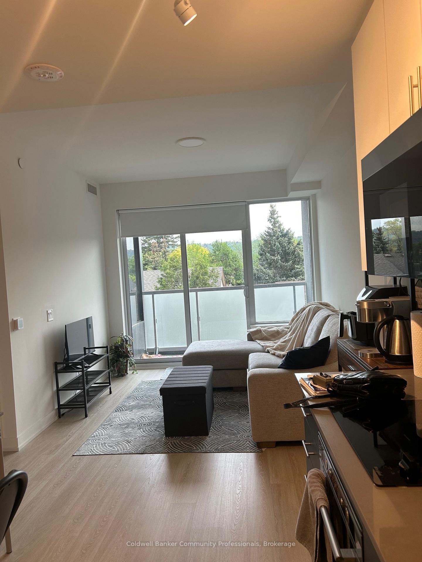 Photo 12 of Unit 306, 415 Main Street W, Hamilton, Kirkendall — HOMEH
