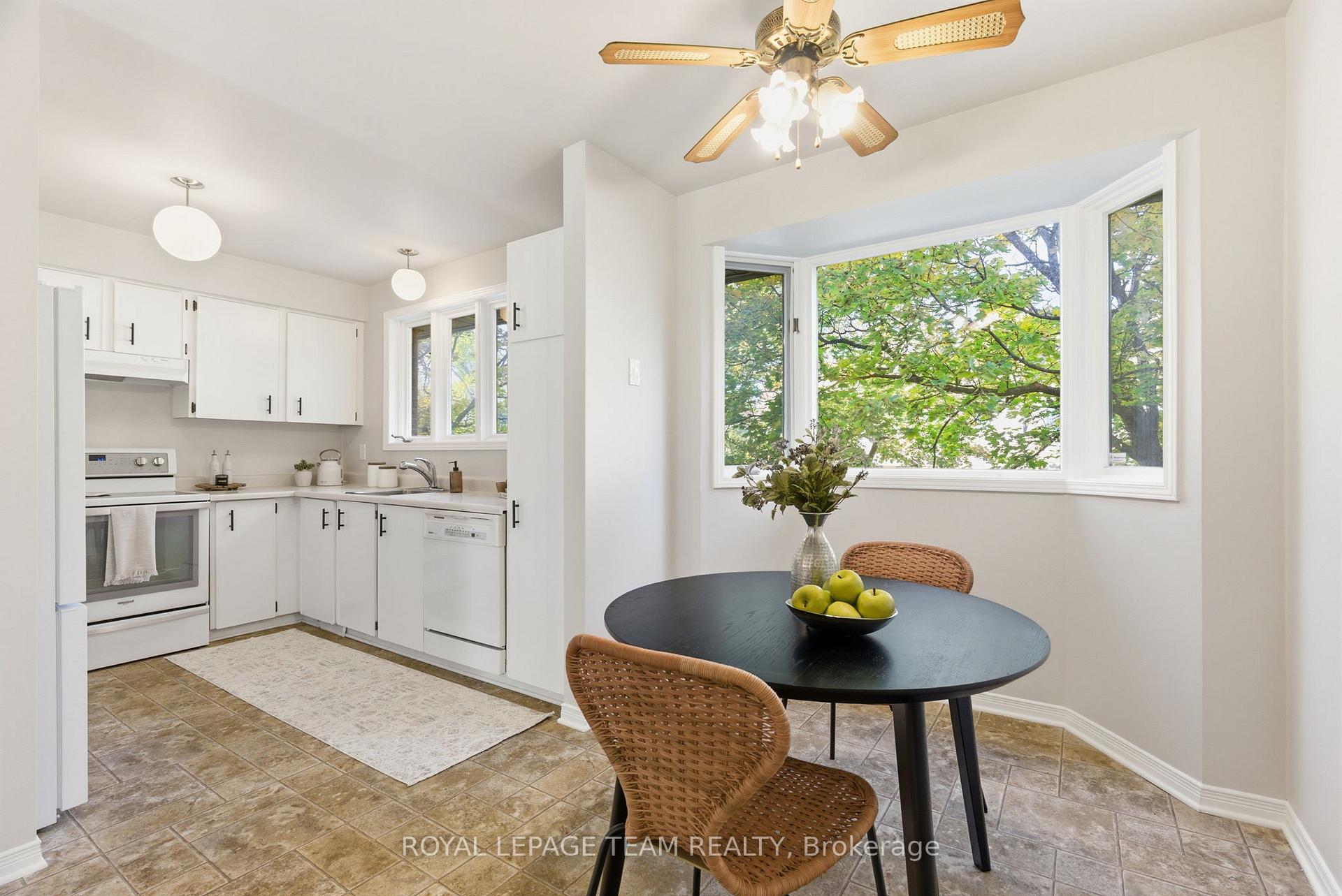 Photo 14 of 1404 Forge Street, Ottawa, Sawmill Creek/Timbermill — HOMEH