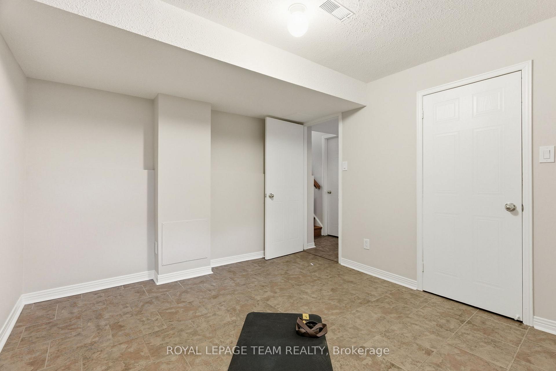 Photo 34 of 1404 Forge Street, Ottawa, Sawmill Creek/Timbermill — HOMEH