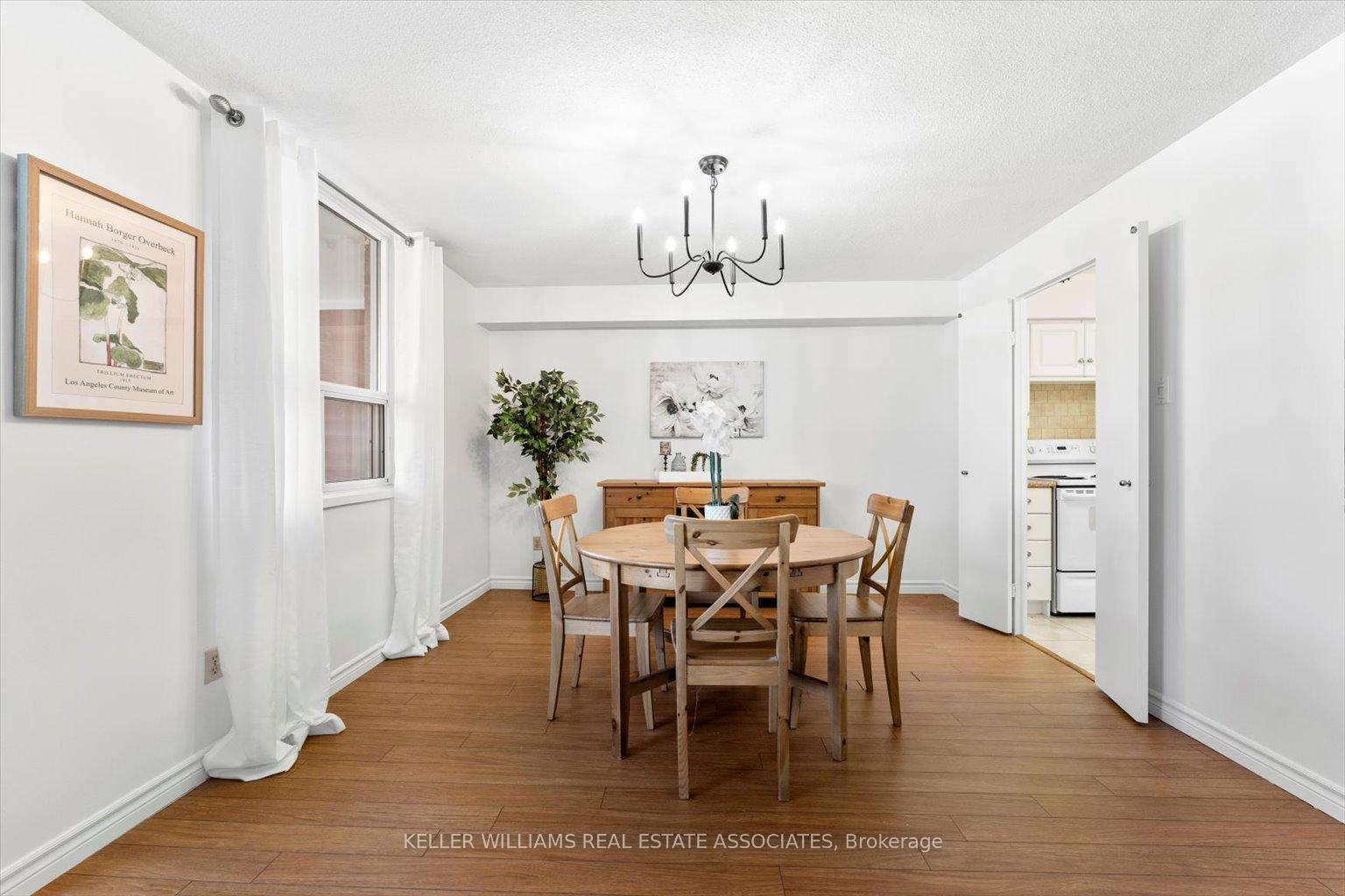Photo 12 of Unit 302, 1 Royal Orchard Boulevard, Markham, Royal Orchard — HOMEH
