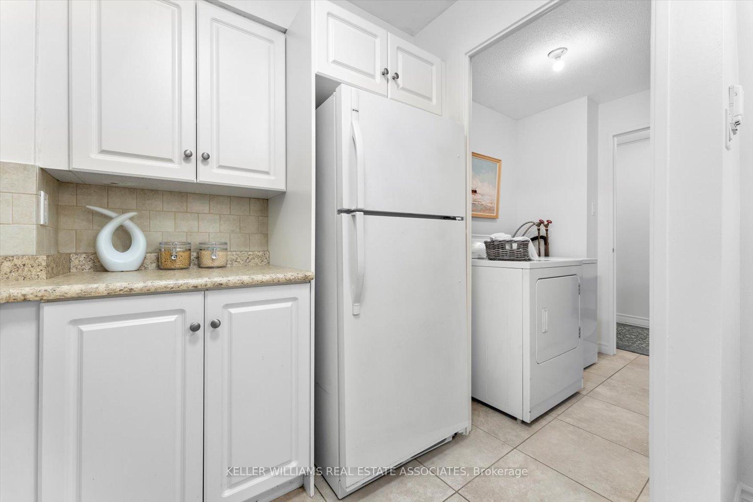 Photo 22 of Unit 302, 1 Royal Orchard Boulevard, Markham, Royal Orchard — HOMEH