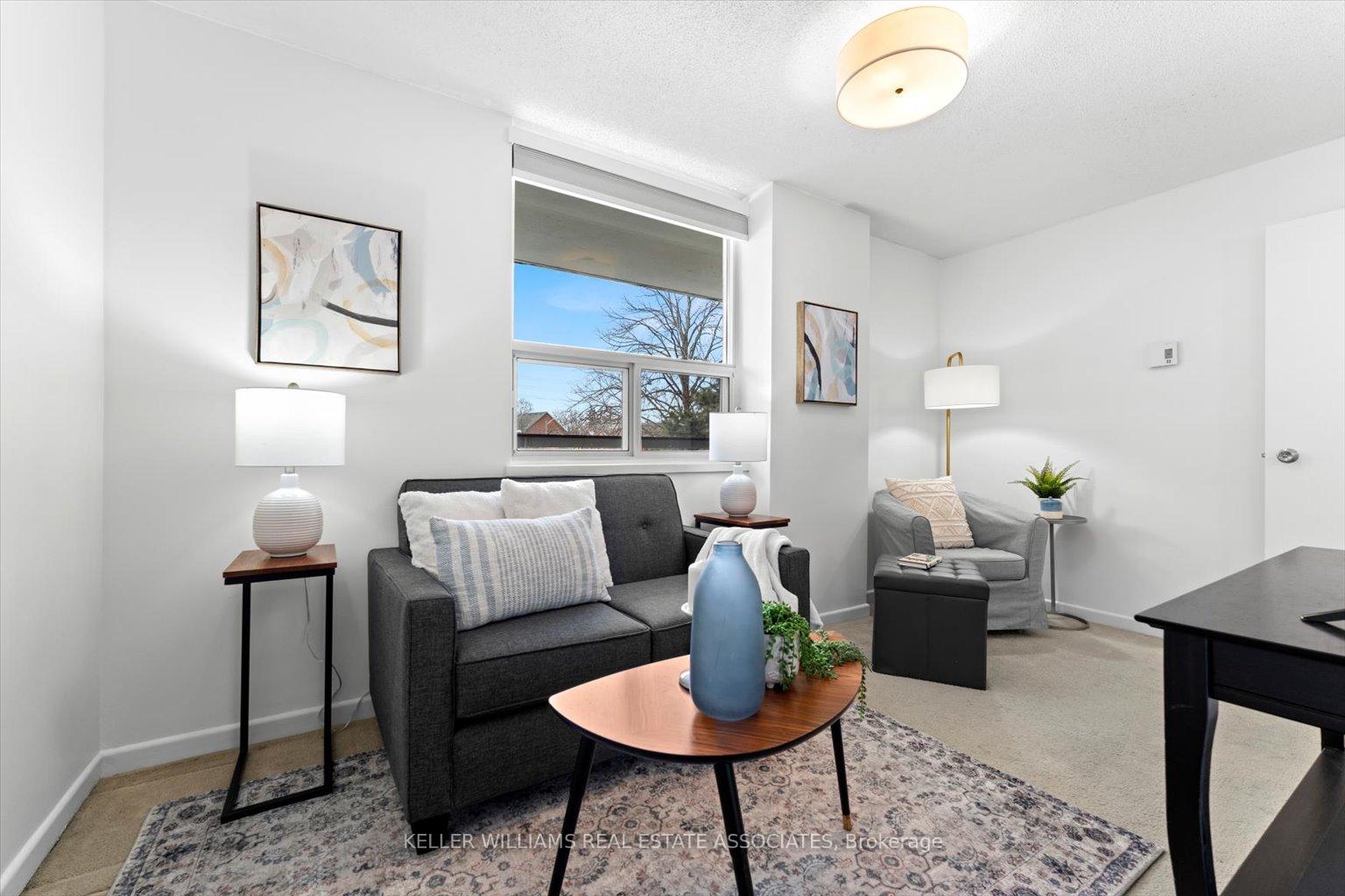 Photo 30 of Unit 302, 1 Royal Orchard Boulevard, Markham, Royal Orchard — HOMEH