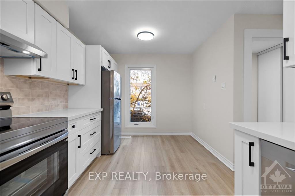 Photo 8 of Unit E, 292 Dalehurst Drive E, Ottawa, Tanglewood — HOMEH