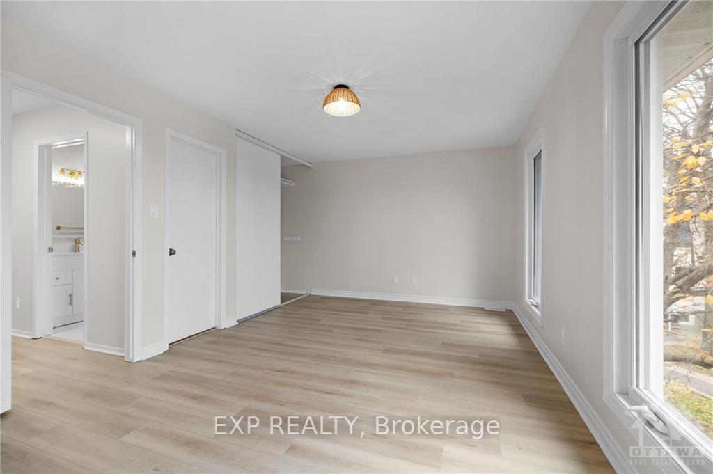 Photo 17 of Unit E, 292 Dalehurst Drive E, Ottawa, Tanglewood — HOMEH