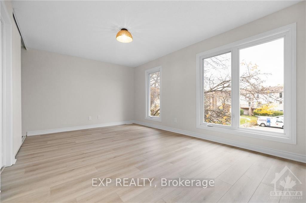 Photo 18 of Unit E, 292 Dalehurst Drive E, Ottawa, Tanglewood — HOMEH