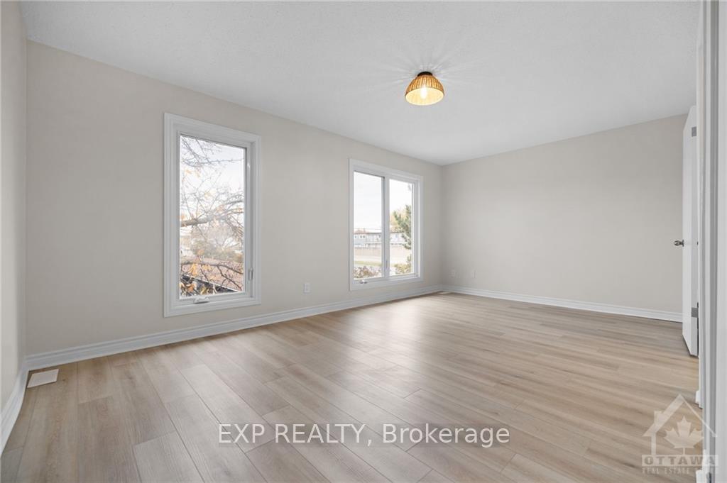 Photo 20 of Unit E, 292 Dalehurst Drive E, Ottawa, Tanglewood — HOMEH