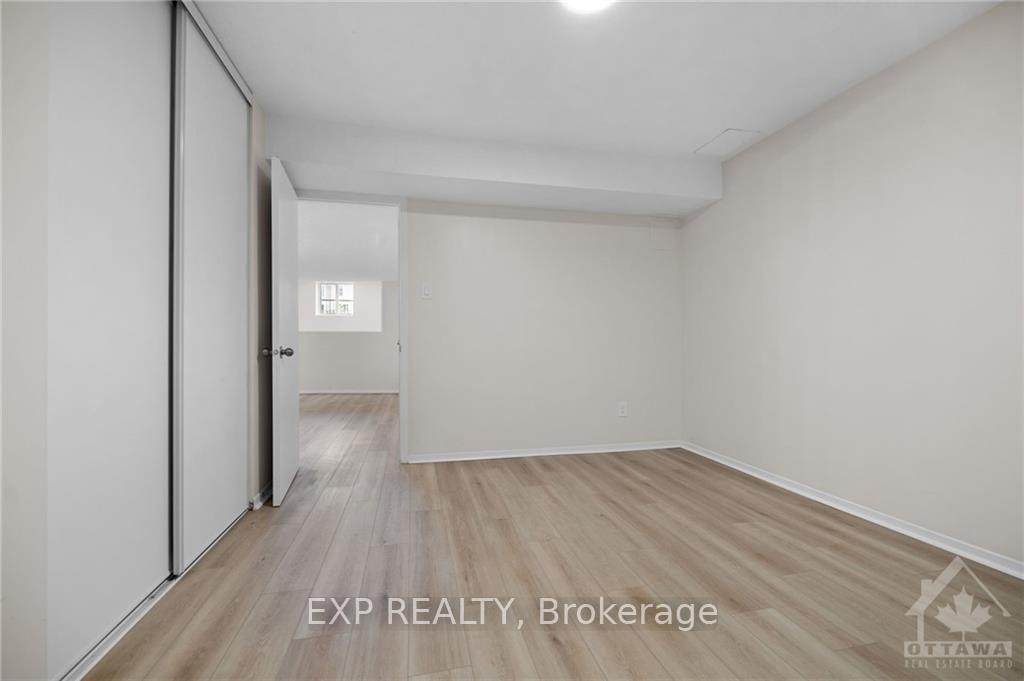 Photo 27 of Unit E, 292 Dalehurst Drive E, Ottawa, Tanglewood — HOMEH