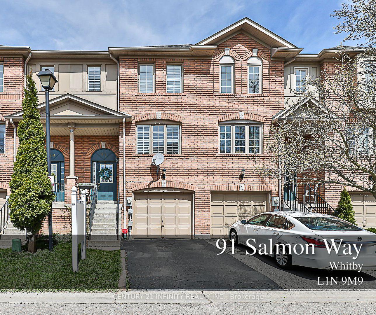 Photo 2 of 91 Salmon Way, Whitby, Downtown Whitby — HOMEH